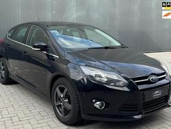 Zwart Gebruikt 2012 Ford Focus Hatchback | € 2.899 (Goede deal)