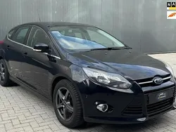 Zwart Gebruikt 2012 Ford Focus Hatchback | € 2.899 (Super prijs)