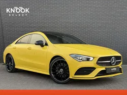 Geel, metallic lak Gebruikt 2019 Mercedes CLA220 Premium Plus Sedan | € 33.950 (Eerlijke prijs)