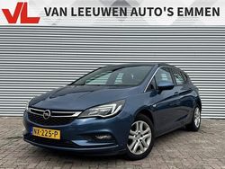 Blauw Gebruikt 2017 Opel Astra Edition Hatchback | € 10.900 (Eerlijke prijs)