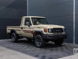 Beige Nieuw 2024 Toyota Land Cruiser SUV | € 65.450 (Goede deal)