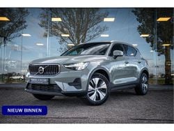 Groen Gebruikt 2022 Volvo XC40 Core SUV | € 36.950 (Eerlijke prijs)