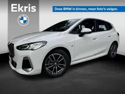 Alpinweiss Gebruikt 2024 BMW 218 Active Tourer M Sport MPV | € 34.900 (Eerlijke prijs)