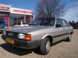 Grijs Gebruikt 1985 Audi 80 Sedan | € 950
