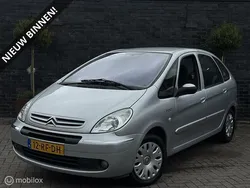 Grijs Gebruikt 2005 Citroën Xsara Picasso MPV | € 795 (Eerlijke prijs)