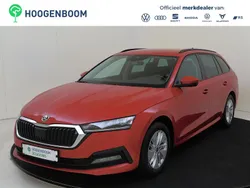 Rood Gebruikt 2023 Skoda Octavia Business Line Stationwagen | € 24.950 (Goede deal)