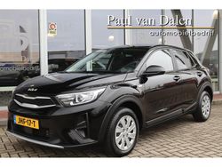 Zwart Gebruikt 2022 Kia Stonic SUV | € 16.900 (Super prijs)