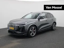 Grijs Gebruikt 2025 Audi Q6 e-tron S-Line SUV | € 95.900 (Duur)