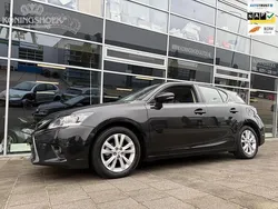 Zwart Gebruikt 2015 Lexus CT200h Sport Line Hatchback | € 12.950 (Eerlijke prijs)