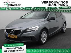 Grijs Gebruikt 2019 Volvo V40 CC Stationwagen | € 20.945 (Eerlijke prijs)