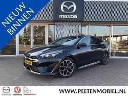 Zwart Gebruikt 2022 Kia ProCeed GT-Line Hatchback | € 25.895 (Goede deal)