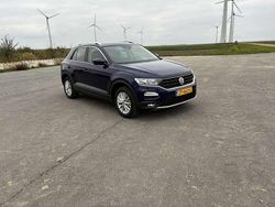Blauw Gebruikt 2019 VW T-Roc Style SUV | € 16.250 (Super prijs)