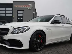 Wit Gebruikt 2017 Mercedes C63 AMG AMG Stationwagen | € 44.475 (Goede deal)