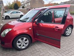 Oranje Gebruikt 2008 Suzuki Swift Cool Hatchback | € 2.200 (Eerlijke prijs)