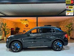 Zwart, metallic lak Gebruikt 2021 Lynk & Co 01 SUV | € 22.990 (Eerlijke prijs)