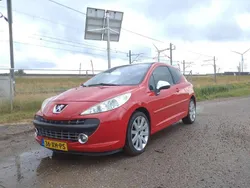 Rood Gebruikt 2007 Peugeot 207 Hatchback | € 1.499 (Goede deal)