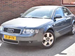 Grijs Gebruikt 2002 Audi A4 Sedan | € 1.949 (Eerlijke prijs)