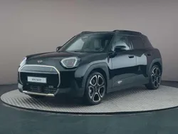 Zwart Gebruikt 2025 Mini Aceman Favoured SUV | € 38.500