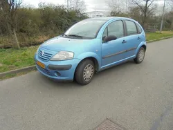 Blauw Gebruikt 2003 Citroën C3 Prestige Hatchback | € 995 (Goede deal)