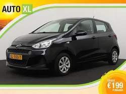 Zwart Gebruikt 2018 Hyundai i10 Comfort Hatchback | € 7.440 (Eerlijke prijs)