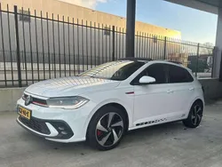 Wit Gebruikt 2022 VW Polo Style Sedan | € 29.900