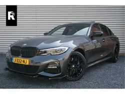 Grijs Gebruikt 2020 BMW 330 Executive Sedan | € 35.645 (Duur)