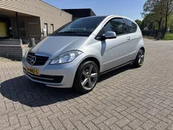 Grijs Gebruikt 2010 Mercedes A160 Edition MPV | € 4.945 (Eerlijke prijs)