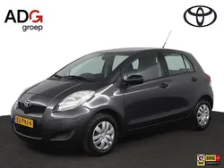 Grijs Gebruikt 2011 Toyota Yaris Hatchback | € 6.450 (Duur)