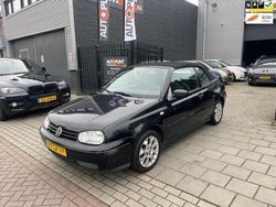 Zwart Gebruikt 2001 VW Golf Cabriolet Highline Cabriolet | € 1.499 (Goede deal)