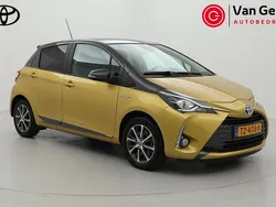 Geel Gebruikt 2019 Toyota Yaris Hybrid Hatchback | € 17.999 (Eerlijke prijs)