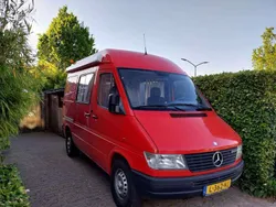 Rood Gebruikt 1995 Mercedes Sprinter Van | € 14.000