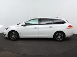Wit Gebruikt 2017 Peugeot 308 Allure Stationwagen | € 11.950 (Iets duurder)