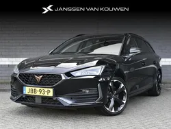 Zwart Gebruikt 2023 Cupra Leon VZ Stationwagen | € 28.885 (Goede deal)