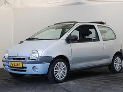 Grijs Gebruikt 2004 Renault Twingo Hatchback | € 1.999 (Eerlijke prijs)