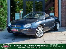 Blauw Gebruikt 2001 MG F Cabriolet | € 7.345 (Duur)