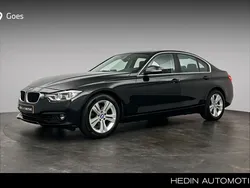 Zwart Gebruikt 2017 BMW 318 Executive Sedan | € 18.880 (Iets duurder)