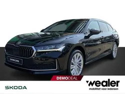 Zwart Gebruikt 2024 Skoda Superb First Edition Stationwagen | € 43.840