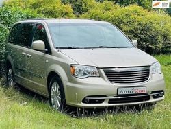 Goud Gebruikt 2013 Chrysler Grand Voyager Limited MPV | € 21.850
