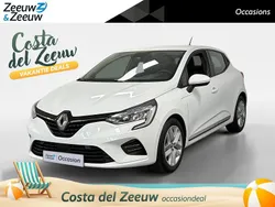 Blanc glacier 369 Gebruikt 2020 Renault Clio V Zen Hatchback | € 13.935 (Eerlijke prijs)