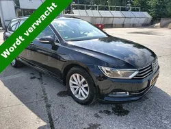 Zwart Gebruikt 2018 VW Passat Highline Stationwagen | € 10.900