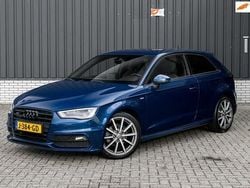 Blauw Gebruikt 2014 Audi A3 Ambition Hatchback | € 14.950 (Iets duurder)