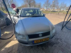 Grijs Gebruikt 2005 Fiat Stilo Hatchback | € 1.495