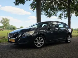 Grijs Gebruikt 2011 Volvo V60 Kinetic Stationwagen | € 3.999 (Super prijs)