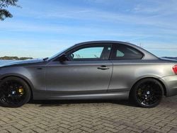 Grijs Gebruikt 2012 BMW 120 Coupé Executive Coupé | € 12.950