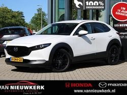 Snowflake white pearl (wit mica) Gebruikt 2020 Mazda CX-30 Edition SUV | € 23.700 (Eerlijke prijs)