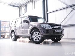 Grijs Gebruikt 2013 Mitsubishi Pajero Instyle SUV | € 19.990