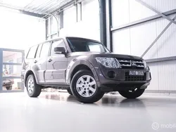 Grijs Gebruikt 2013 Mitsubishi Pajero Instyle SUV | € 21.990