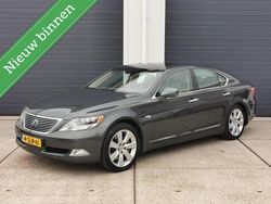 Groen Gebruikt 2008 Lexus LS600h President Line Sedan | € 12.999