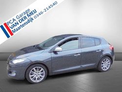 Grijs (metallic) Gebruikt 2011 Renault Mégane GT Line GT-Line Hatchback | € 2.750