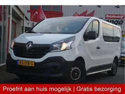 Wit Gebruikt 2016 Renault Trafic Authentique Van | € 19.499